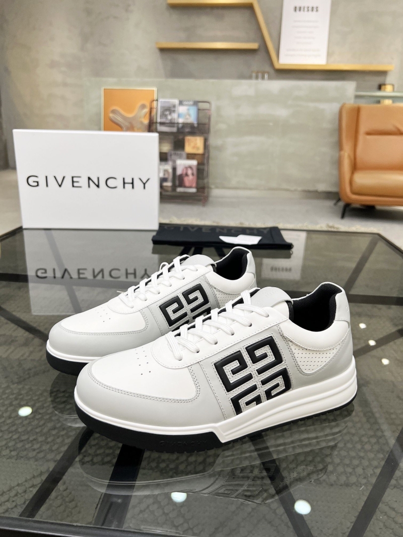 Givenchy Sneakers